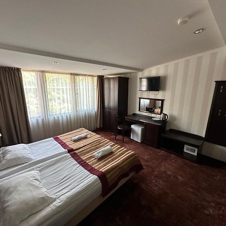 Hotel Beka Palace 第比利斯 外观 照片